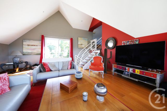 maison à vendre - 7 pièces - 186.0 m2 - DONVILLE LES BAINS - 50 - BASSE-NORMANDIE - Century 21 Royer Immo