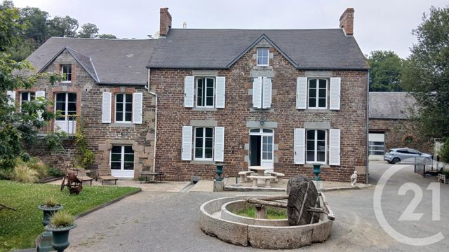 maison à vendre - 11 pièces - 266.0 m2 - LE MESNIL VILLEMAN - 50 - BASSE-NORMANDIE - Century 21 Royer Immo