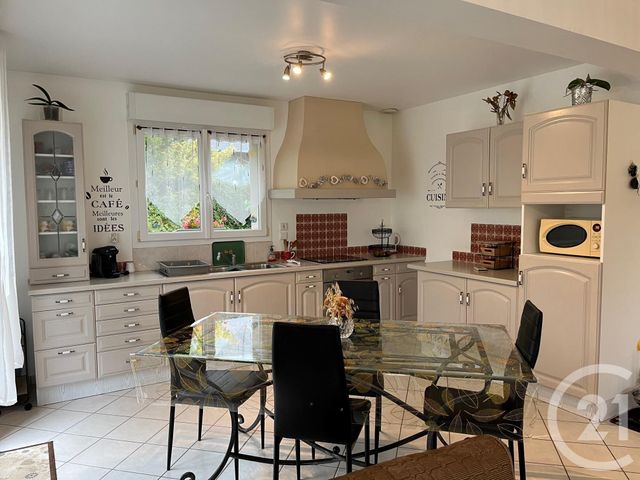 maison à vendre - 4 pièces - 84.54 m2 - QUETTREVILLE SUR SIENNE - 50 - BASSE-NORMANDIE - Century 21 Royer Immo