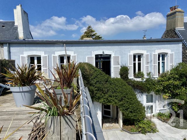 maison à vendre - 7 pièces - 220.0 m2 - GRANVILLE - 50 - BASSE-NORMANDIE - Century 21 Royer Immo