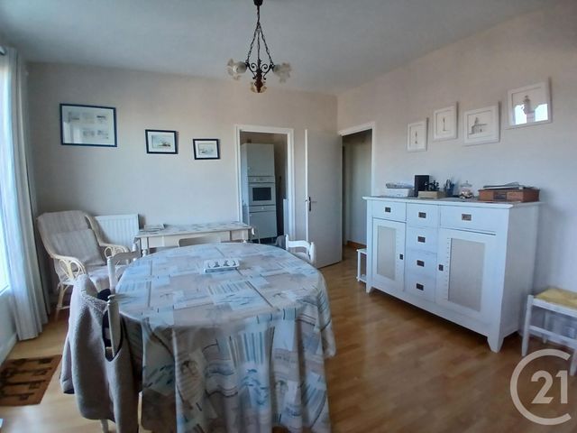 Appartement F3 à vendre - 3 pièces - 69.31 m2 - GRANVILLE - 50 - BASSE-NORMANDIE - Century 21 Royer Immo