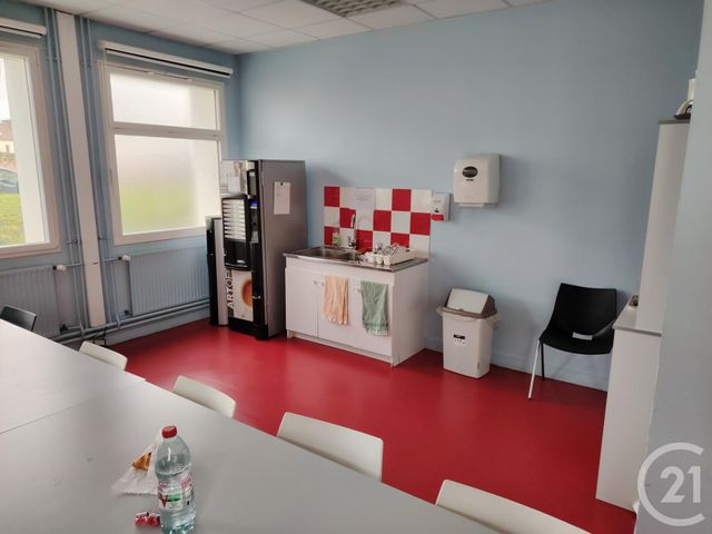 Afficher la photo en grand commerce à vendre - 886.0 m2 - CHERBOURG EN COTENTIN - 50 - BASSE-NORMANDIE - Century 21 Royer Immo