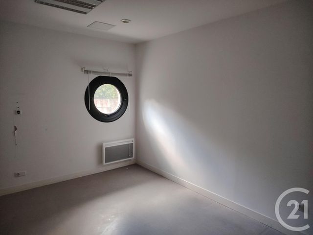 commerce à louer - 180.0 m2 - GRANVILLE - 50 - BASSE-NORMANDIE - Century 21 Royer Immo