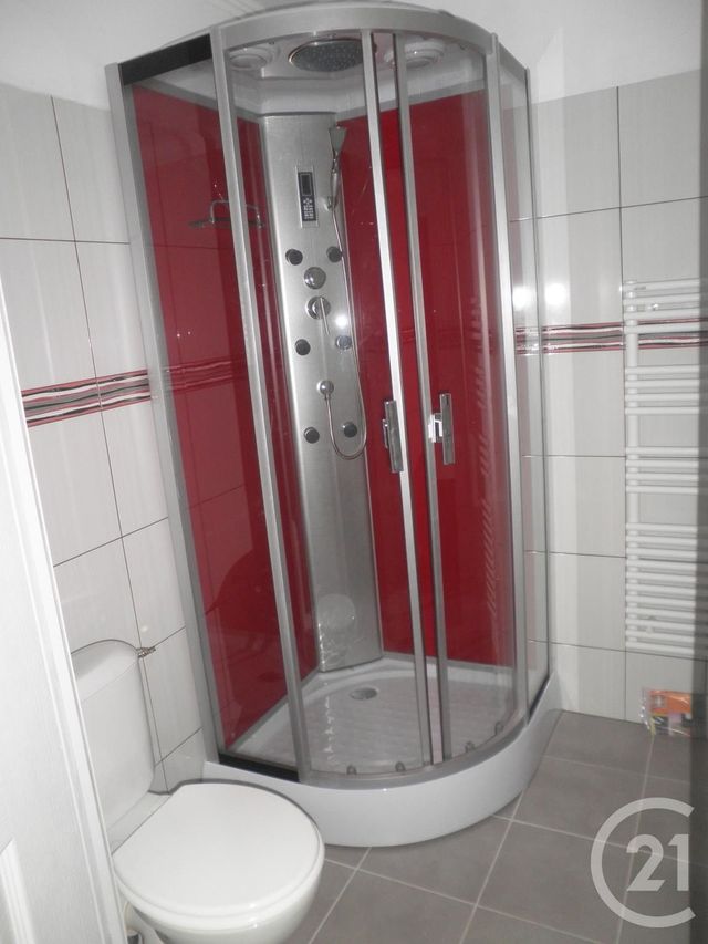 Appartement F1 à louer - 1 pièce - 47.0 m2 - GRANVILLE - 50 - BASSE-NORMANDIE - Century 21 Royer Immo