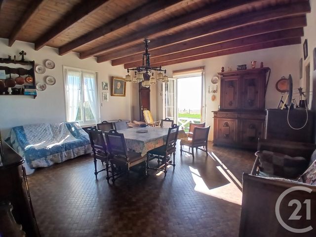 maison à vendre - 5 pièces - 102.07 m2 - ST JEAN LE THOMAS - 50 - BASSE-NORMANDIE - Century 21 Royer Immo