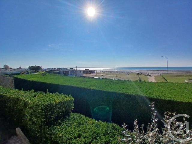 maison à vendre - 5 pièces - 102.07 m2 - ST JEAN LE THOMAS - 50 - BASSE-NORMANDIE - Century 21 Royer Immo