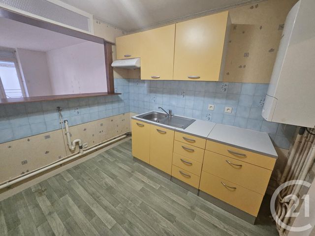 Appartement F3 à vendre - 3 pièces - 71.25 m2 - GRANVILLE - 50 - BASSE-NORMANDIE - Century 21 Royer Immo