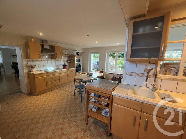 maison à vendre - 9 pièces - 219.0 m2 - LA HAYE PESNEL - 50 - BASSE-NORMANDIE - Century 21 Royer Immo