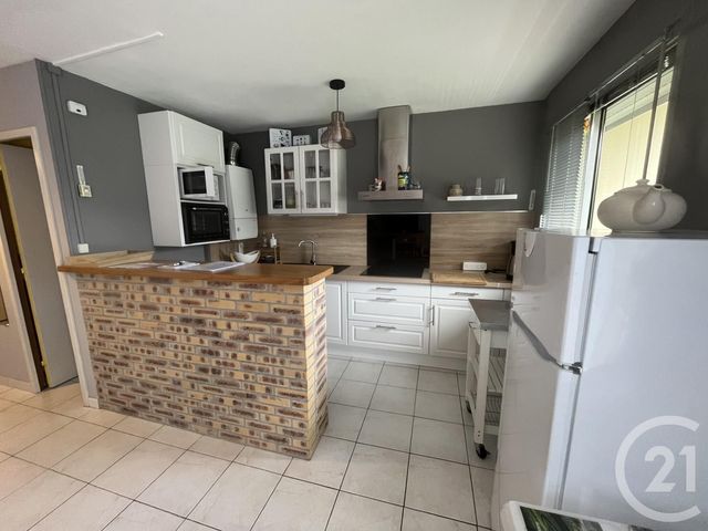 Appartement F2 à louer - 2 pièces - 49.0 m2 - GRANVILLE - 50 - BASSE-NORMANDIE - Century 21 Royer Immo