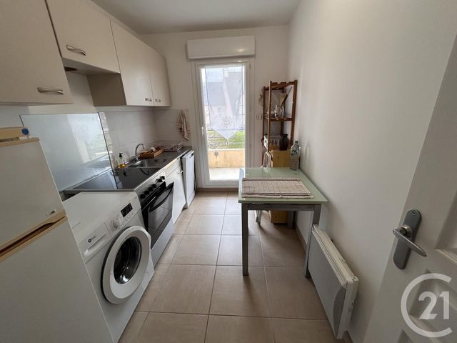 Appartement à louer - 3 pièces - 68.7 m2 - GRANVILLE - 50 - BASSE-NORMANDIE - Century 21 Royer Immo