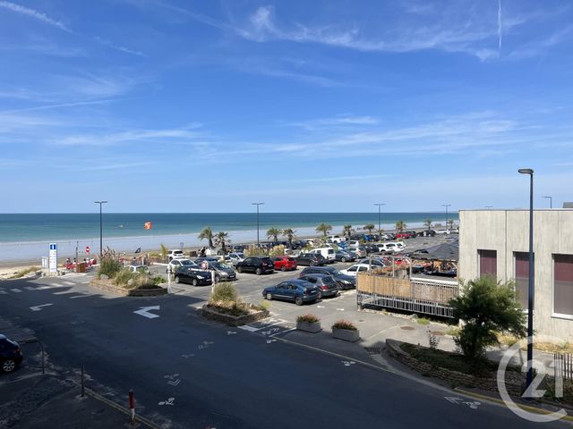 Appartement Studio à louer - 1 pièce - 21.0 m2 - DONVILLE LES BAINS - 50 - BASSE-NORMANDIE - Century 21 Royer Immo