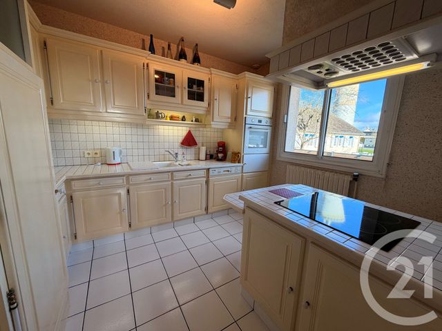 maison à vendre - 8 pièces - 172.0 m2 - LA HAYE PESNEL - 50 - BASSE-NORMANDIE - Century 21 Royer Immo