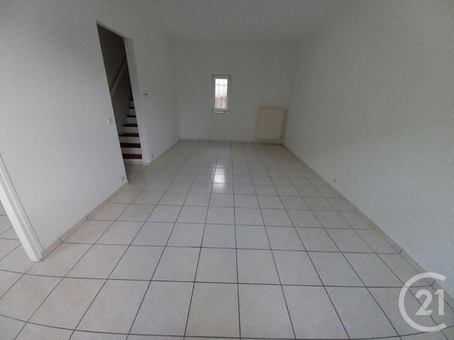 maison à louer - 2 pièces - 49.78 m2 - DONVILLE LES BAINS - 50 - BASSE-NORMANDIE - Century 21 Royer Immo