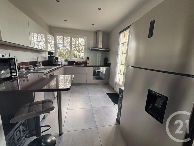 maison à vendre - 8 pièces - 130.0 m2 - ST AUBIN DES PREAUX - 50 - BASSE-NORMANDIE - Century 21 Royer Immo