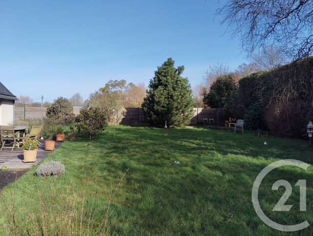 maison à vendre - 6 pièces - 156.0 m2 - ST PIERRE LANGERS - 50 - BASSE-NORMANDIE - Century 21 Royer Immo