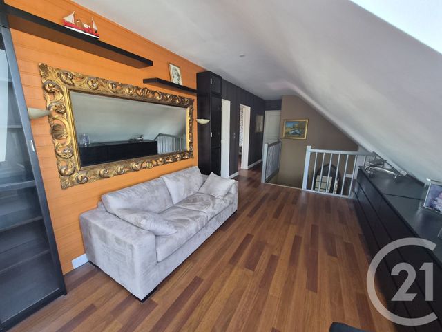 maison à vendre - 6 pièces - 140.85 m2 - DONVILLE LES BAINS - 50 - BASSE-NORMANDIE - Century 21 Royer Immo