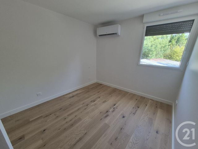 Appartement F3 à vendre - 3 pièces - 69.11 m2 - DONVILLE LES BAINS - 50 - BASSE-NORMANDIE - Century 21 Royer Immo