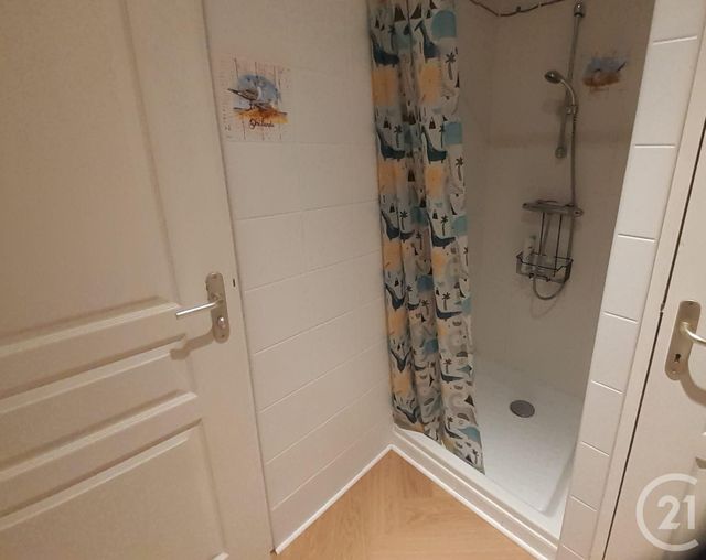 Appartement Studio à vendre - 1 pièce - 29.63 m2 - JULLOUVILLE - 50 - BASSE-NORMANDIE - Century 21 Royer Immo