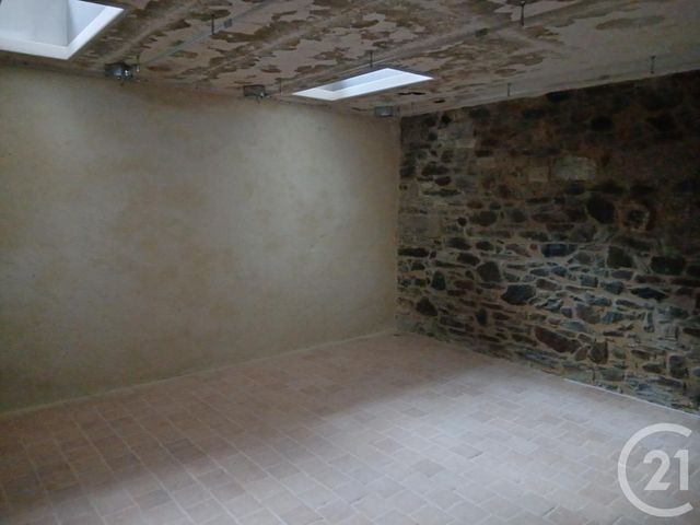 Appartement Atelier d'artiste à vendre - 2 pièces - 56.52 m2 - GRANVILLE - 50 - BASSE-NORMANDIE - Century 21 Royer Immo