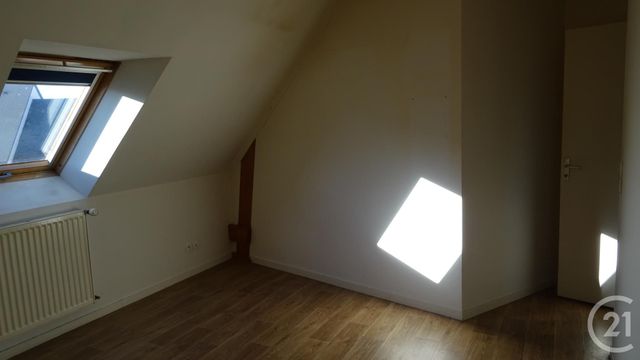 maison à louer - 5 pièces - 94.0 m2 - GRANVILLE - 50 - BASSE-NORMANDIE - Century 21 Royer Immo