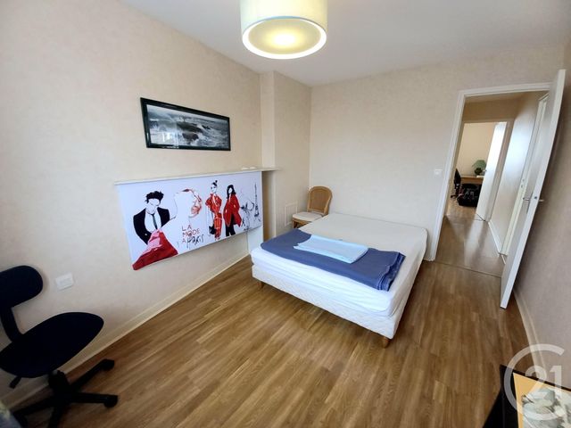 Appartement F3 à louer - 3 pièces - 74.4 m2 - GRANVILLE - 50 - BASSE-NORMANDIE - Century 21 Royer Immo
