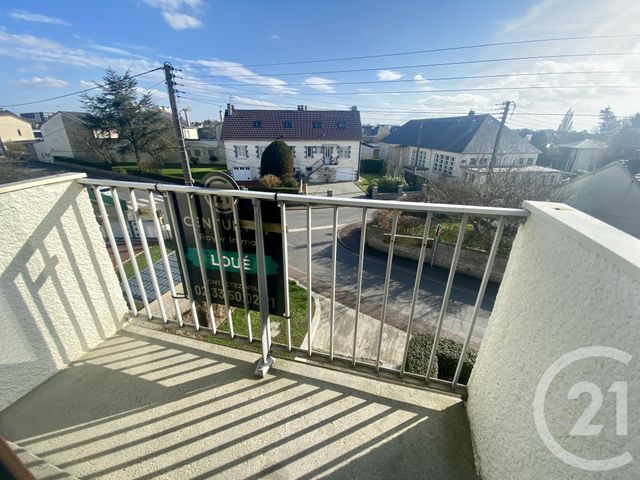 Appartement F3 à louer - 3 pièces - 74.4 m2 - GRANVILLE - 50 - BASSE-NORMANDIE - Century 21 Royer Immo