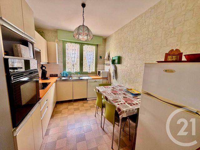 Appartement F3 à vendre - 3 pièces - 57.3 m2 - GRANVILLE - 50 - BASSE-NORMANDIE - Century 21 Royer Immo