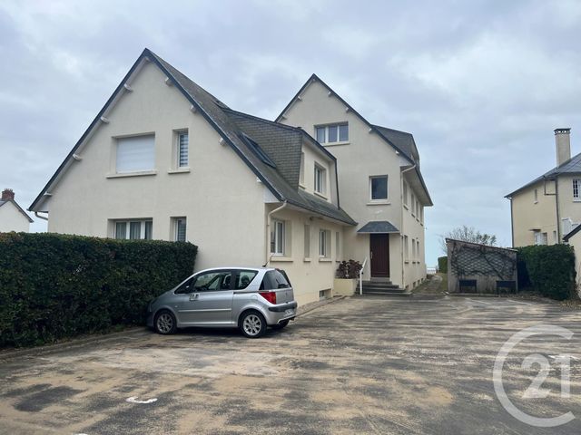 Appartement F3 à louer - 3 pièces - 80.1 m2 - JULLOUVILLE - 50 - BASSE-NORMANDIE - Century 21 Royer Immo