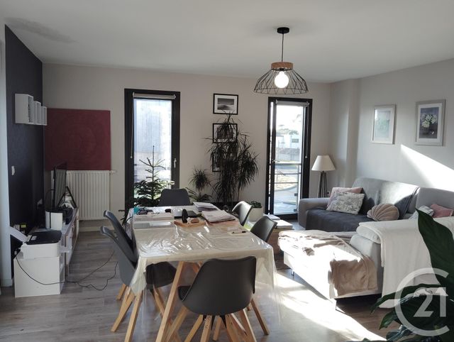 Appartement F3 à vendre - 3 pièces - 73.08 m2 - ST PAIR SUR MER - 50 - BASSE-NORMANDIE - Century 21 Royer Immo