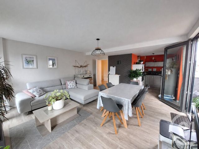 Appartement F3 à vendre - 3 pièces - 73.08 m2 - ST PAIR SUR MER - 50 - BASSE-NORMANDIE - Century 21 Royer Immo