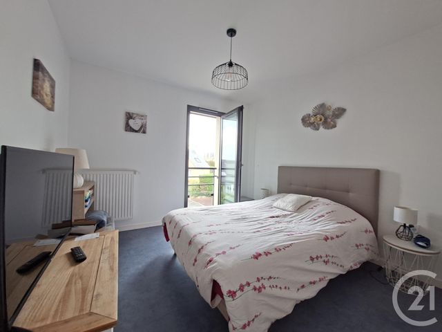 Appartement F3 à vendre - 3 pièces - 73.08 m2 - ST PAIR SUR MER - 50 - BASSE-NORMANDIE - Century 21 Royer Immo