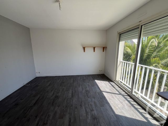 Appartement F2 à louer - 2 pièces - 36.54 m2 - GRANVILLE - 50 - BASSE-NORMANDIE - Century 21 Royer Immo