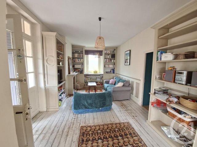 maison à vendre - 8 pièces - 132.09 m2 - ST PAIR SUR MER - 50 - BASSE-NORMANDIE - Century 21 Royer Immo