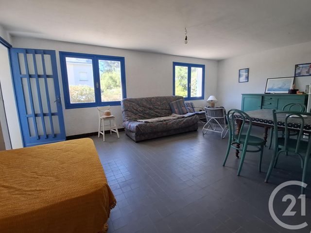 maison à vendre - 7 pièces - 161.5 m2 - JULLOUVILLE - 50 - BASSE-NORMANDIE - Century 21 Royer Immo