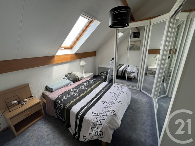 Appartement F3 à louer - 3 pièces - 49.0 m2 - DONVILLE LES BAINS - 50 - BASSE-NORMANDIE - Century 21 Royer Immo