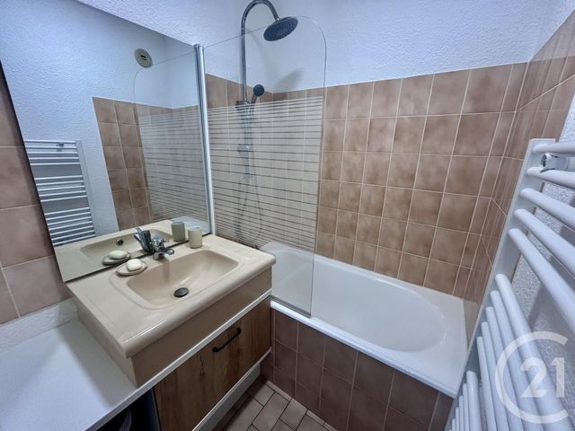 Appartement F1 à louer - 1 pièce - 20.98 m2 - JULLOUVILLE - 50 - BASSE-NORMANDIE - Century 21 Royer Immo